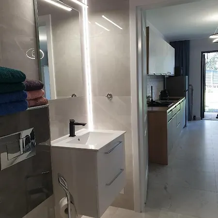 Kornel 3 Apartment *